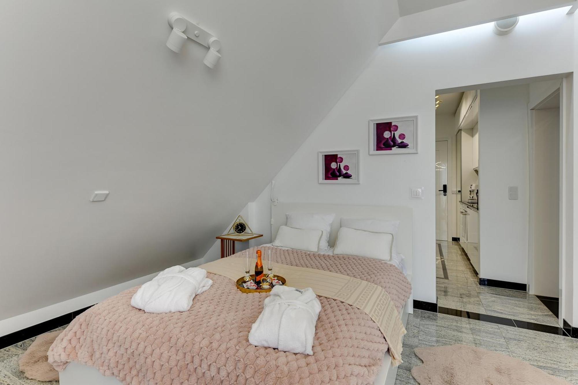 Granaria Prime Location Apartments By The River